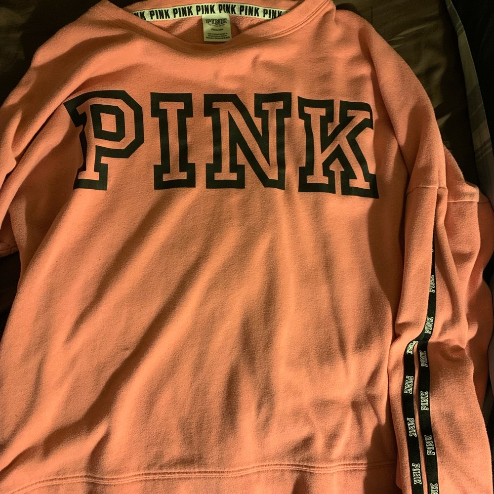 VS pink sweater
